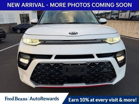Used 2021 Kia Soul Turbo FWD image 2