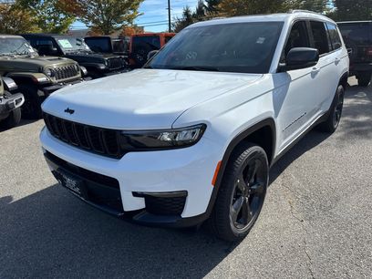 New 2025 Jeep Grand Cherokee L Limited w/ Black Appearance Package