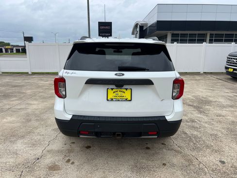 Used 2022 Ford Explorer Timberline w/ Timberline Technology Package AWD/4WD image 4