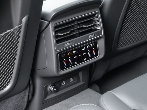 New 2026 Audi Q7 3.0T Premium Plus image 27