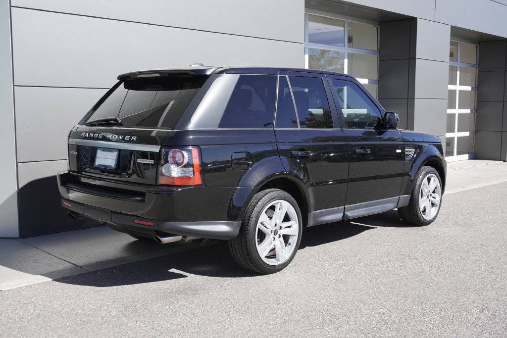 Used 2013 Land Rover Range Rover Sport Supercharged AWD/4WD image 4