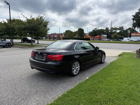 Used 2012 BMW 328i Convertible RWD image 2