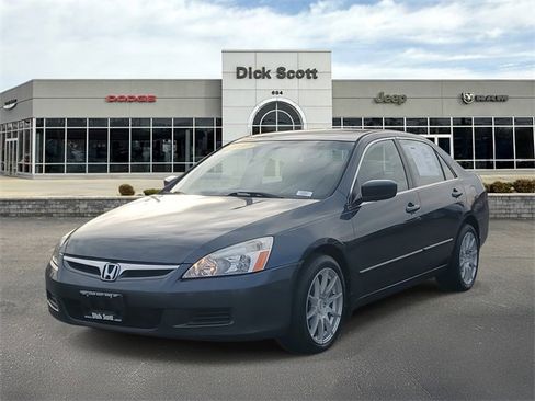 Used 2007 Honda Accord LX image 2