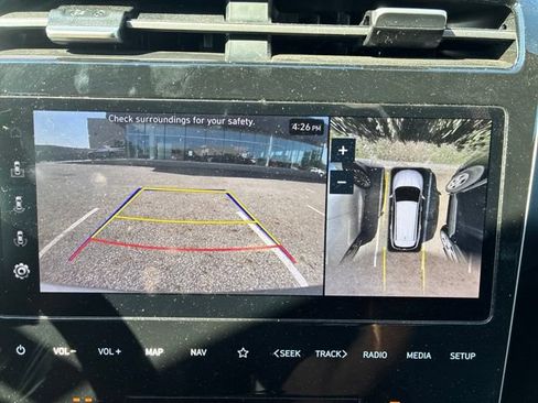 Certified 2024 Hyundai Tucson Limited AWD/4WD image 8