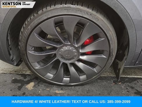 Used 2023 Tesla Model Y Performance AWD/4WD image 2