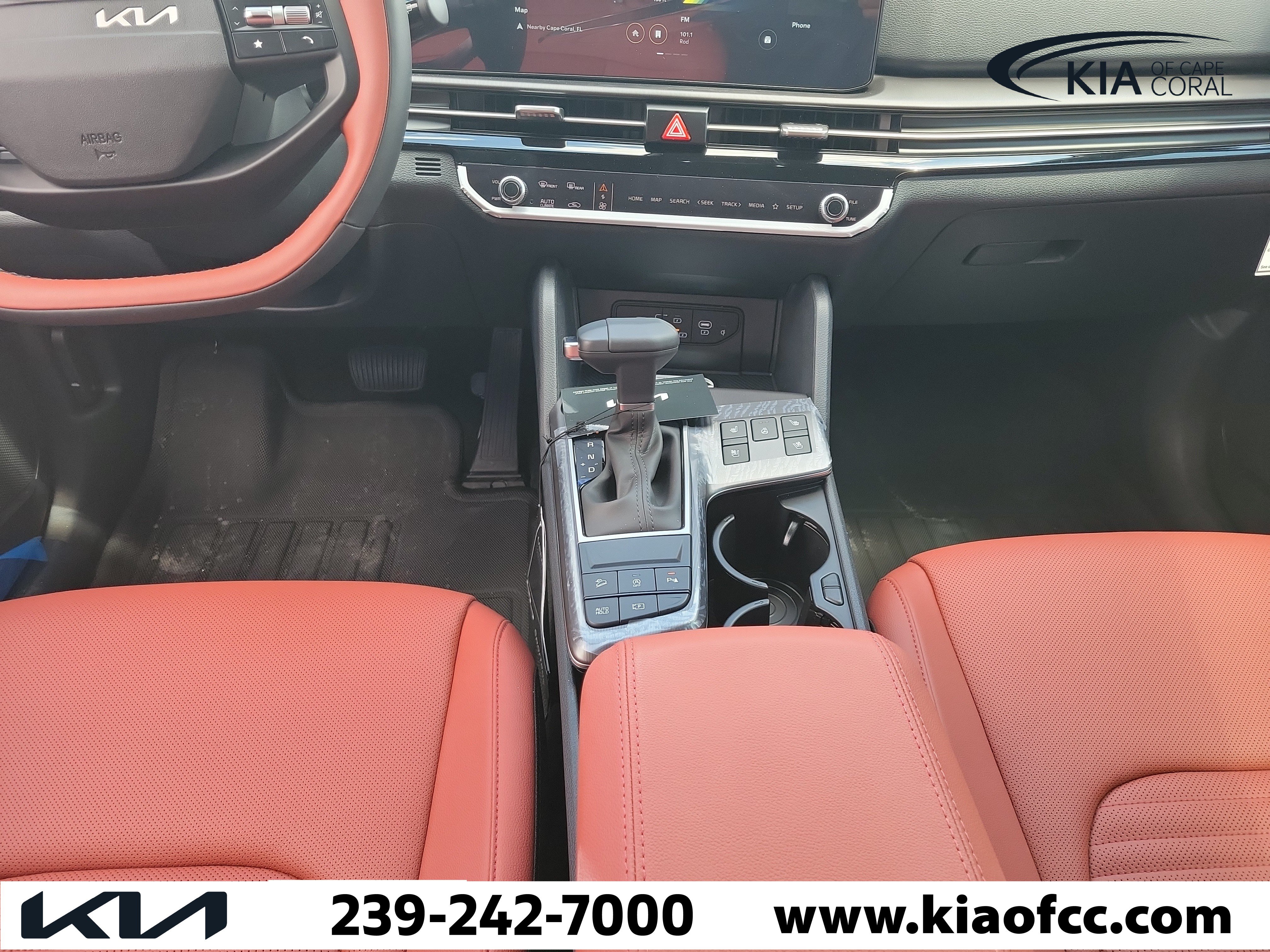 New 2026 Kia Sportage SX FWD image 18