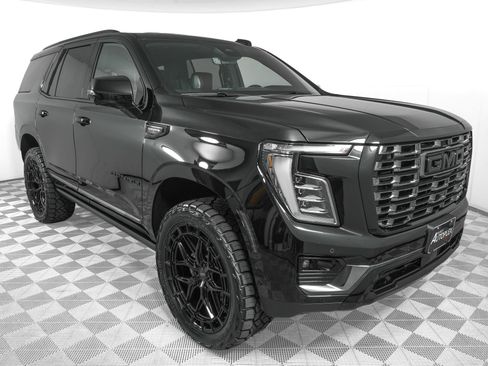 Used 2026 GMC Yukon Denali Ultimate AWD/4WD image 4