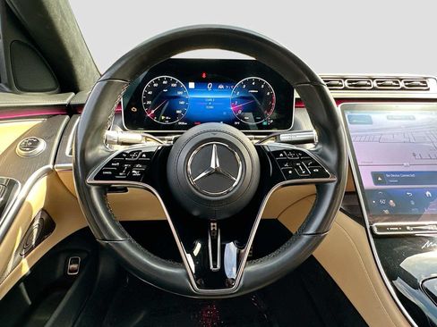 Used 2023 Mercedes-Benz S 580 4MATIC Sedan image 11