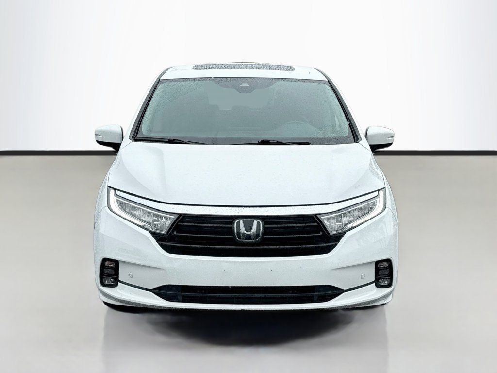 Used 2021 Honda Odyssey Elite image 2