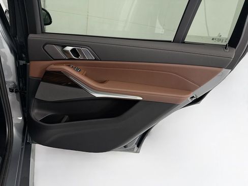 New 2026 BMW X7 xDrive40i w/ Executive Package image 26