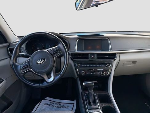 Used 2018 Kia Optima EX image 13