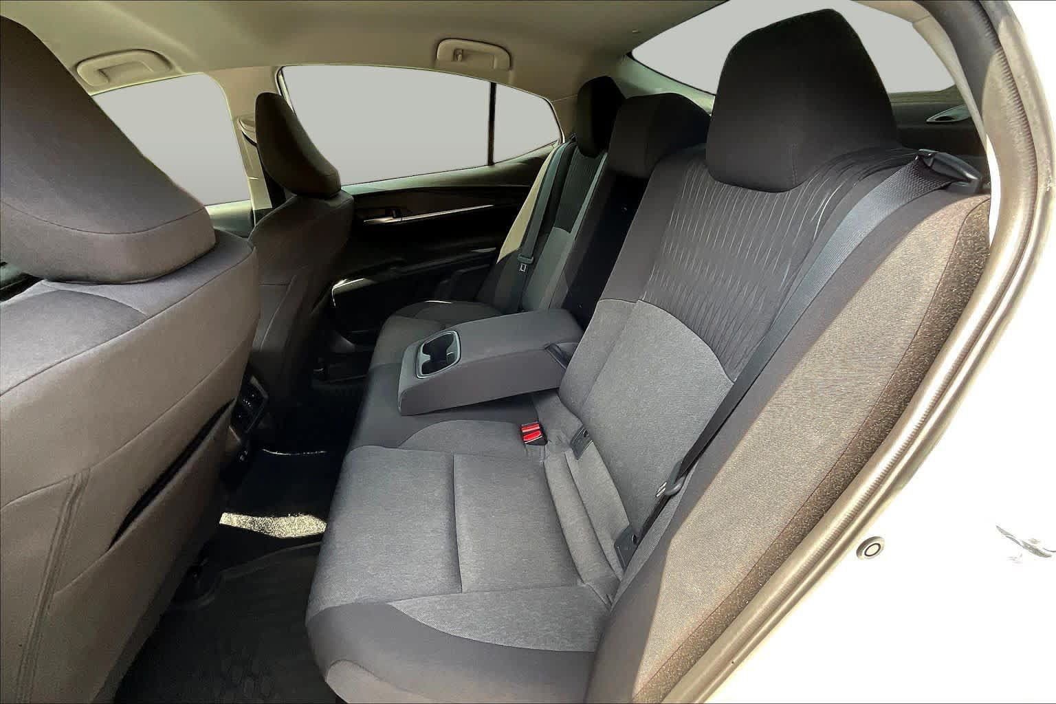 Used 2025 Toyota Camry LE w/ Convenience Package AWD/4WD image 37
