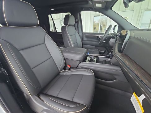 New 2026 Chevrolet Tahoe Premier w/ Sun And Tow Package image 29