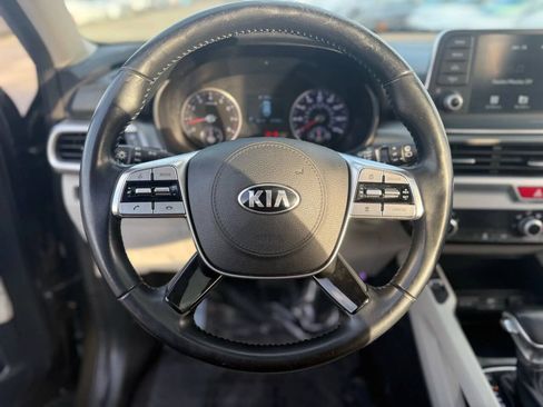 Used 2021 Kia Telluride S AWD/4WD image 20