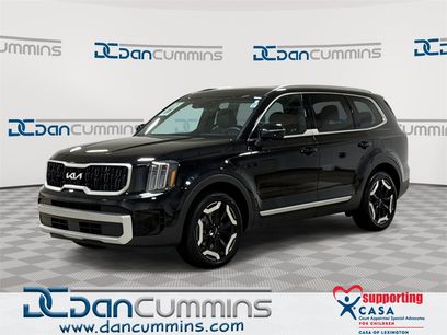 Used 2024 Kia Telluride EX w/ EX Captain's Chair Package
