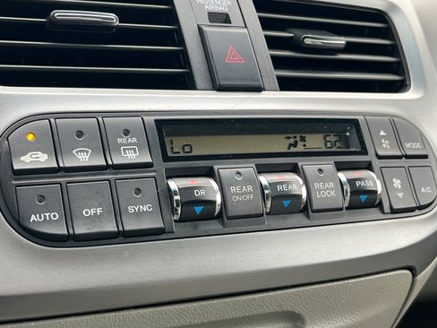 Used 2010 Honda Odyssey EX-L image 26