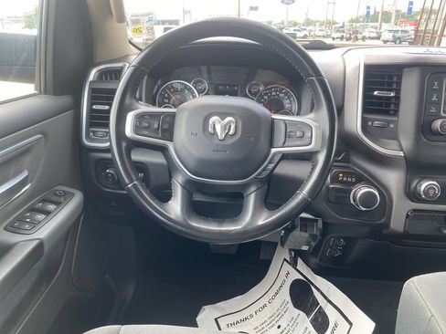 Used 2020 RAM 1500 Big Horn RWD image 17