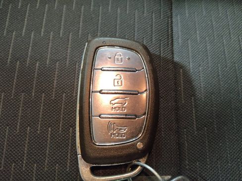 Used 2019 Hyundai Tucson Sport AWD/4WD image 32