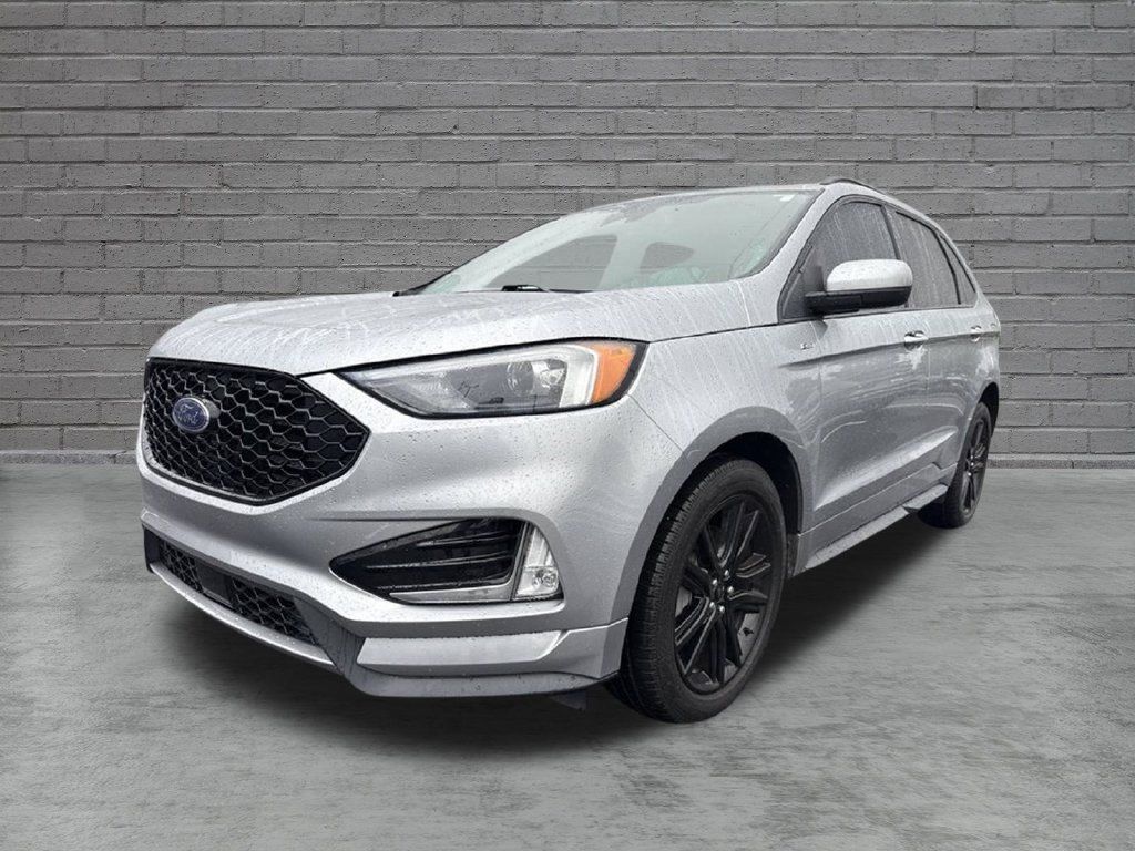 Used 2021 Ford Edge ST-Line FWD image 2