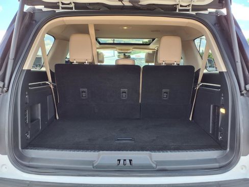 Used 2023 Ford Expedition Max Limited AWD/4WD image 9