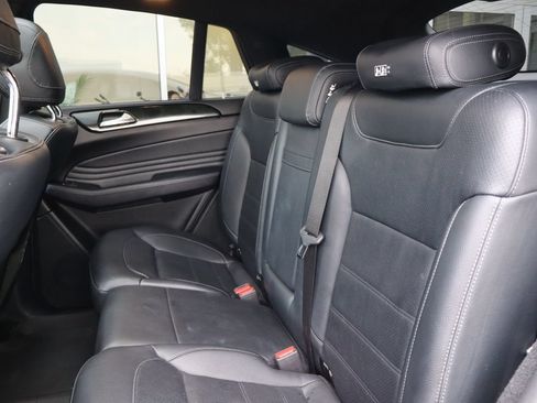 Used 2019 Mercedes-Benz GLE 43 AMG 4MATIC Coupe w/ Premium 3 Package image 11