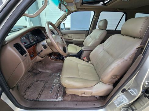 Used 1999 Toyota 4Runner Limited image 12