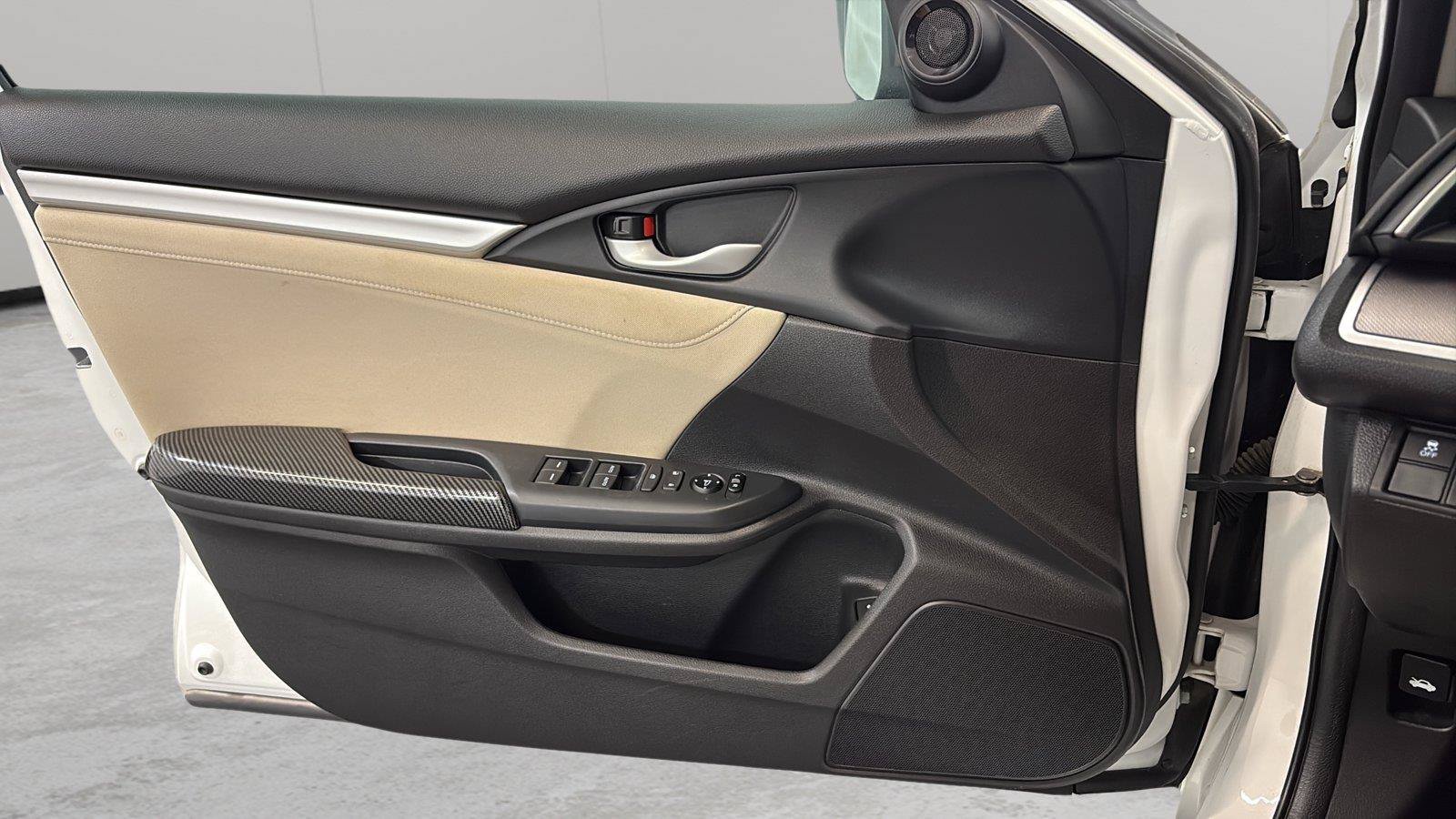 Used 2016 Honda Civic EX image 23