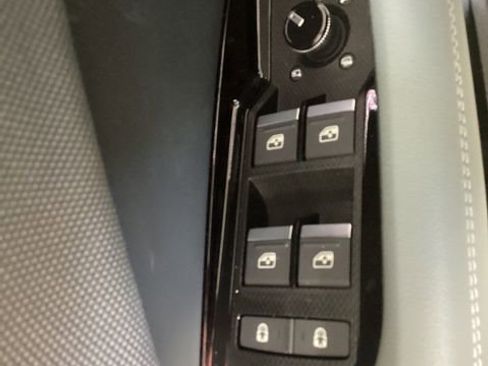 New 2026 Audi Q3 quattro 2.0T image 17