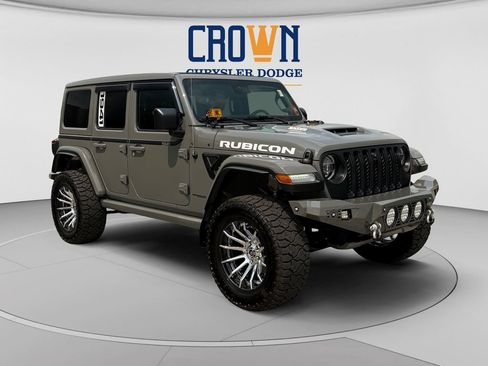 Used 2021 Jeep Wrangler Unlimited Rubicon w/ Xtreme Recon 35" Tire Package AWD/4WD image 1