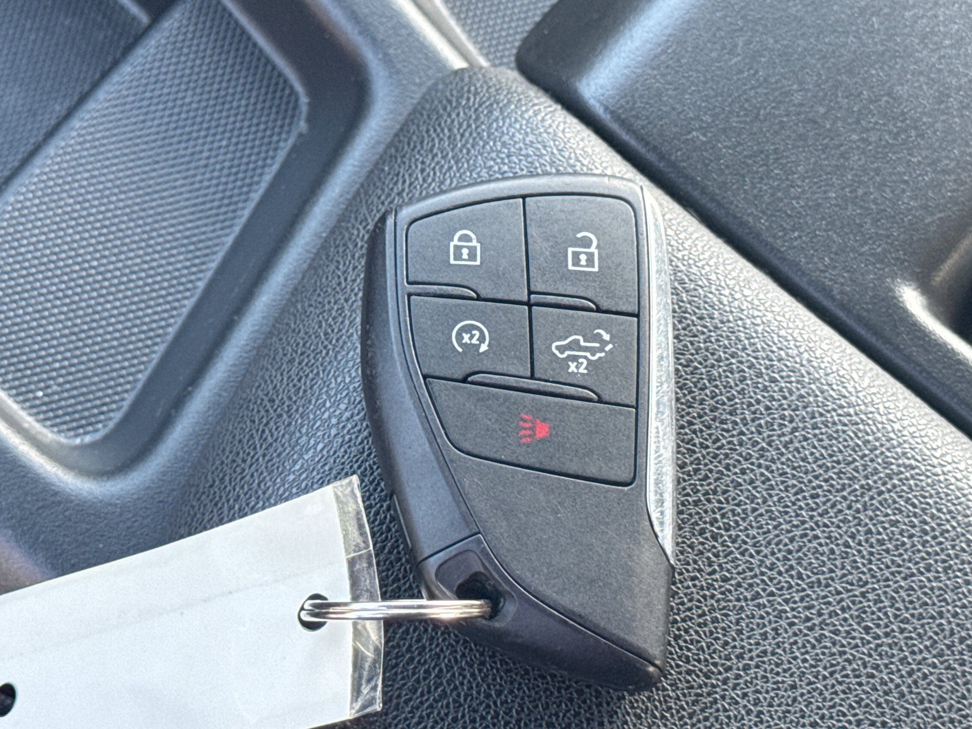 Used 2025 GMC Sierra 1500 SLT RWD image 29