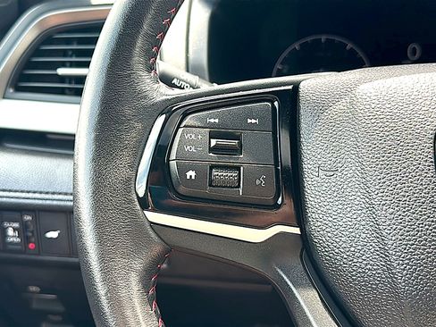 Used 2025 Honda Odyssey Sport-L image 31