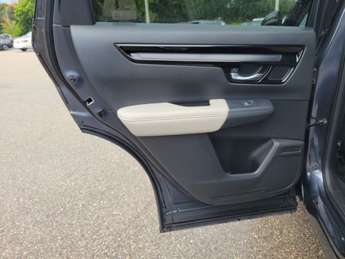 Used 2024 Honda CR-V EX-L image 14