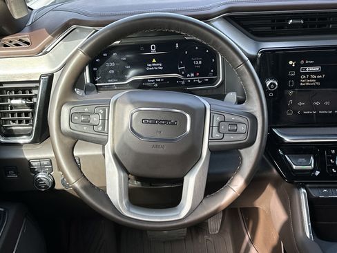 Used 2023 GMC Sierra 1500 Denali w/ Denali Reserve Package image 24