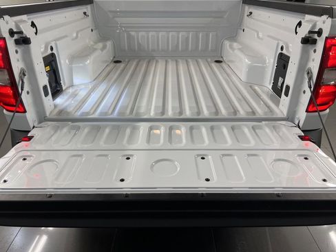 New 2026 Ford Maverick XLT w/ XLT Luxury Package image 32