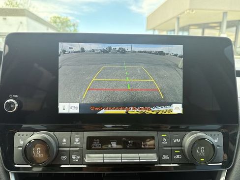 Used 2026 Toyota Grand Highlander AWD image 17