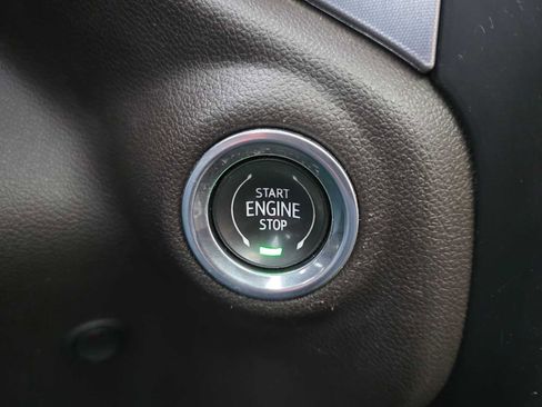 Used 2019 GMC Sierra 1500 SLT w/ SLT Convenience Package AWD/4WD image 37