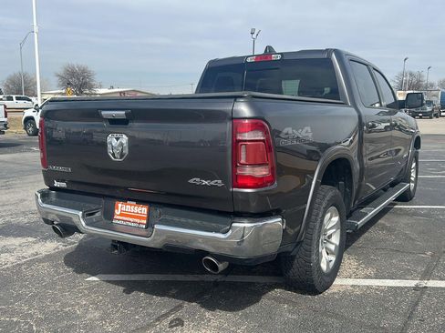 Used 2021 RAM 1500 Laramie w/ Off Road Group image 10