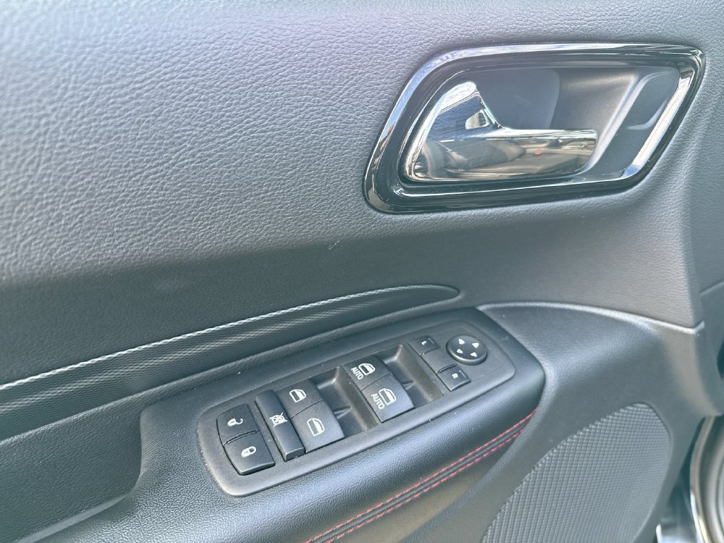 Used 2025 Dodge Durango GT AWD/4WD image 21
