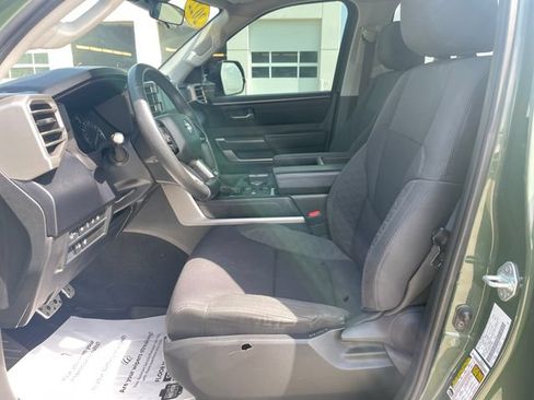 Used 2022 Toyota Tundra SR5 w/ TRD Off-Road Package AWD/4WD image 32