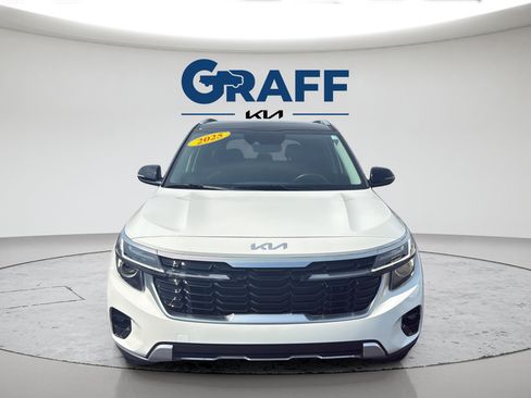 Used 2025 Kia Seltos S AWD/4WD image 12
