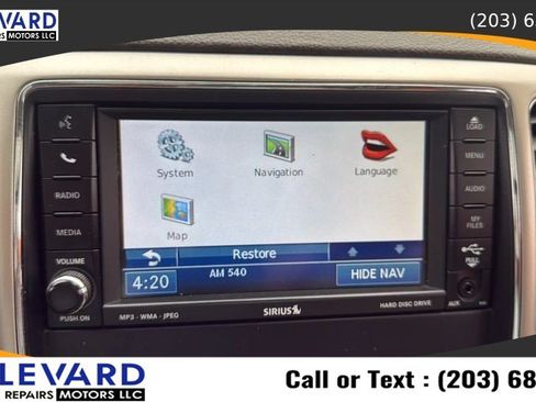 Used 2011 Jeep Grand Cherokee Laredo AWD/4WD image 19