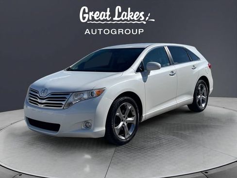 Used 2010 Toyota Venza FWD image 1