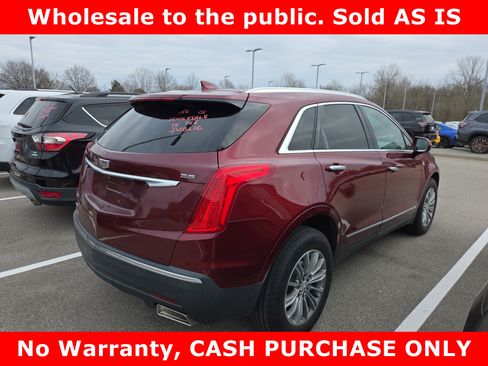 Used 2017 Cadillac XT5 Luxury w/ Driver Awareness Package image 7