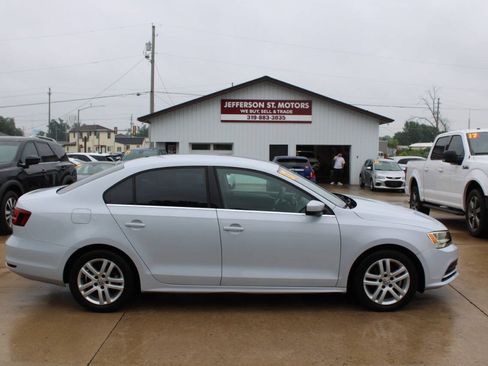 Used 2017 Volkswagen Jetta S FWD image 1