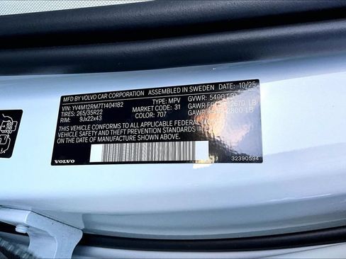 New 2026 Volvo XC60 B5 Ultra w/ Climate Package AWD/4WD image 8