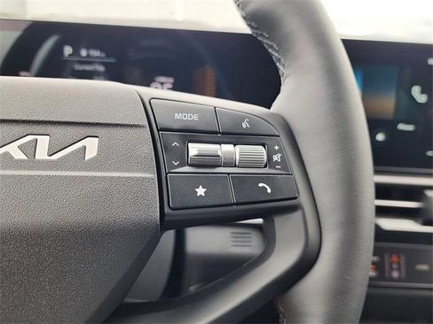 New 2026 Kia Sportage EX w/ EX Panorama Roof Package image 23