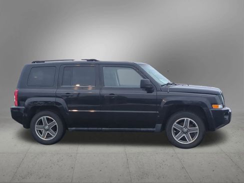 Used 2008 Jeep Patriot Sport image 7