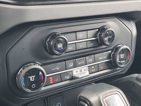 Used 2023 Ford Bronco Big Bend image 18