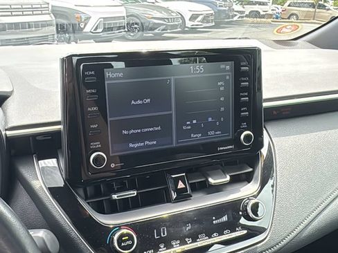 Used 2022 Toyota Corolla SE FWD image 18