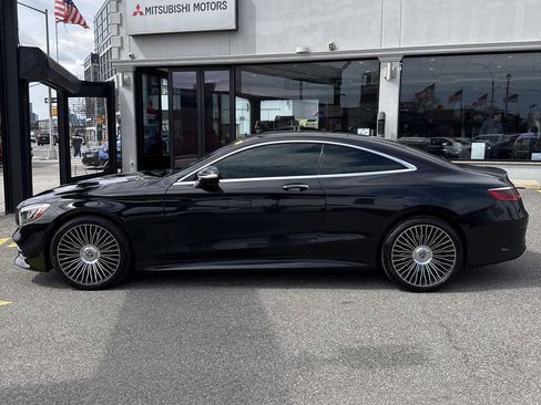 Used 2019 Mercedes-Benz S 560 4MATIC Coupe image 2
